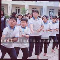 加加体育客服耳机与对话气泡图标